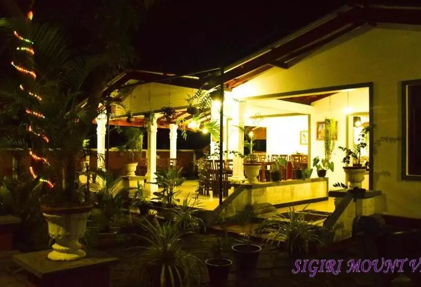 Majatalo Sigiri Mount Villa & Restaurant