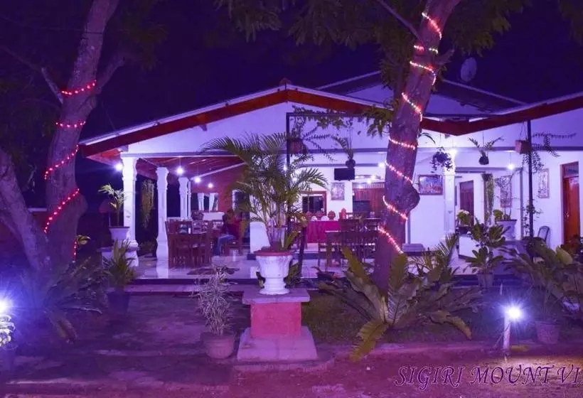 Majatalo Sigiri Mount Villa & Restaurant