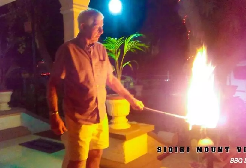 Majatalo Sigiri Mount Villa & Restaurant