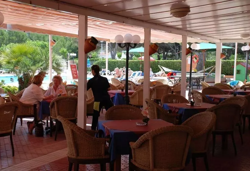 Apartamentos Maribel