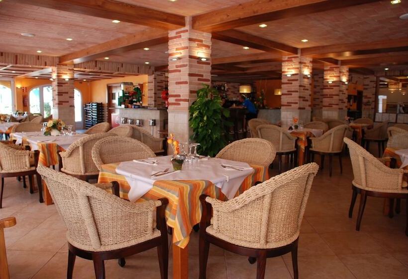 Apartamentos Maribel