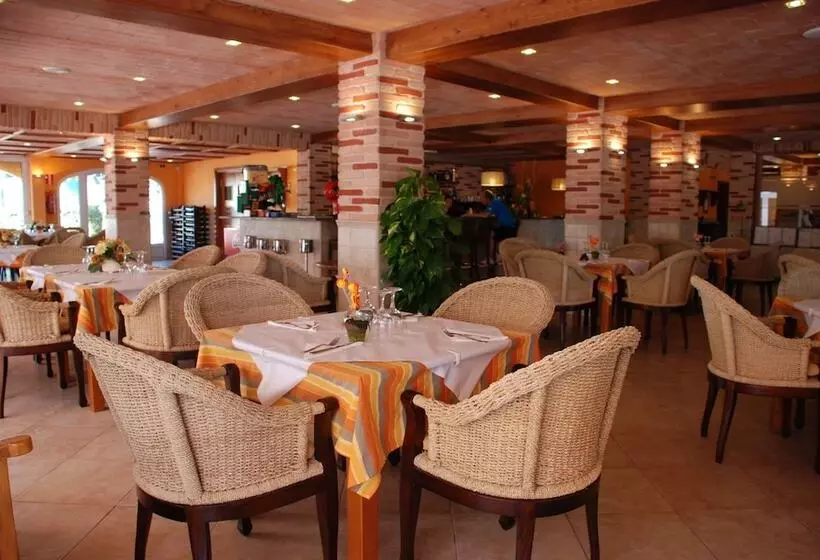 Apartamentos Maribel