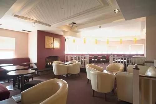 فندق Abberley Court