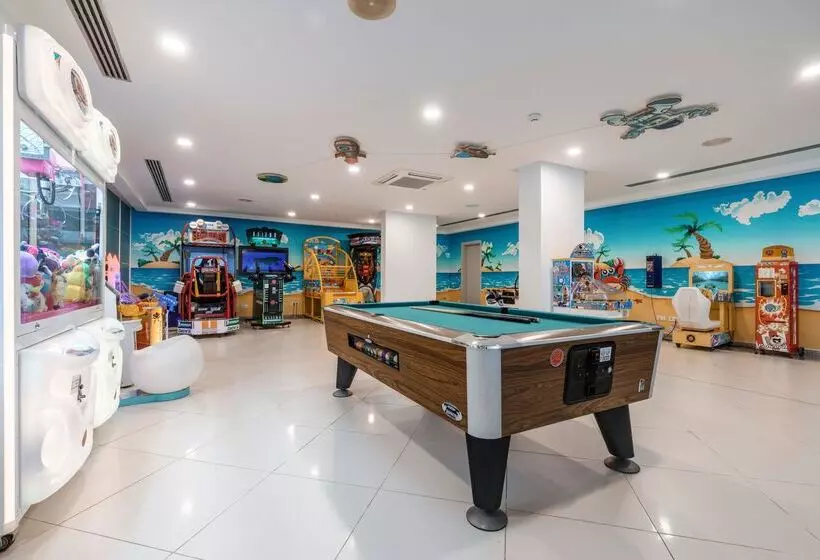 ホテル Alua Gran Camp de Mar