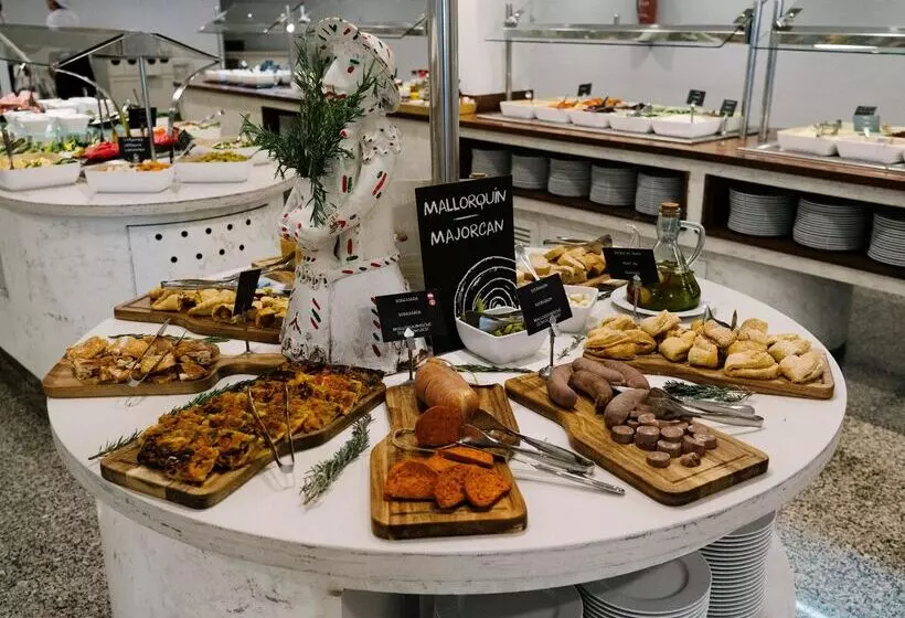 ホテル Alua Gran Camp de Mar