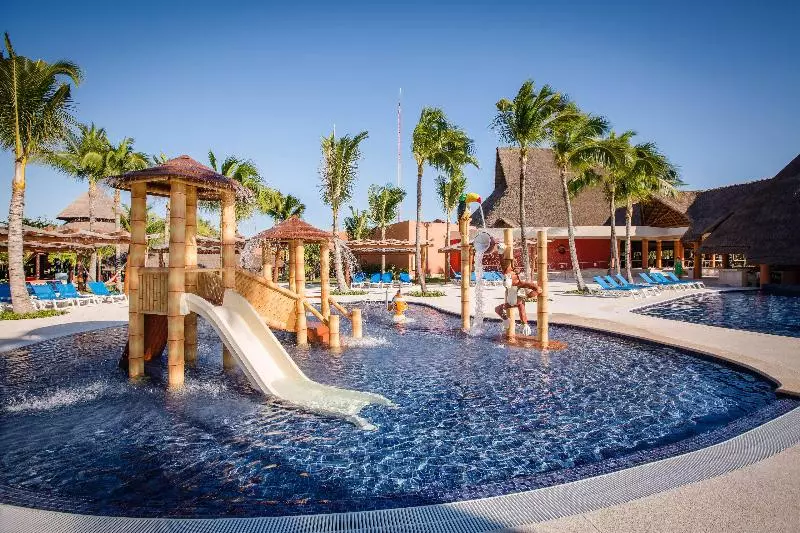 Hotel Barcelo Maya Caribe  All Inclusive