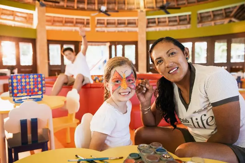 Hotel Barcelo Maya Caribe  All Inclusive