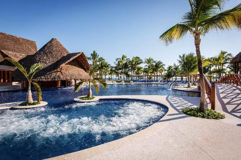 Hotel Barcelo Maya Caribe  All Inclusive