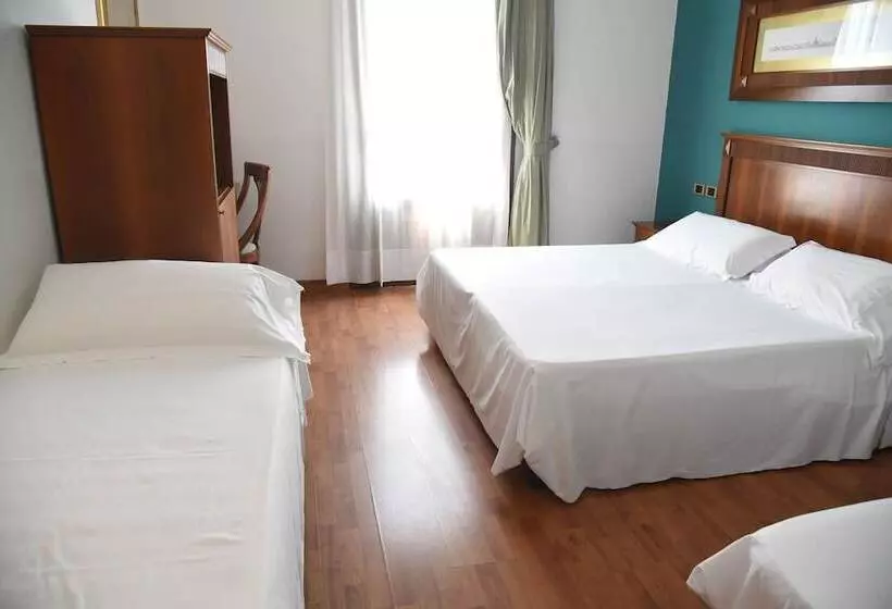 Отель Duca d'Aosta