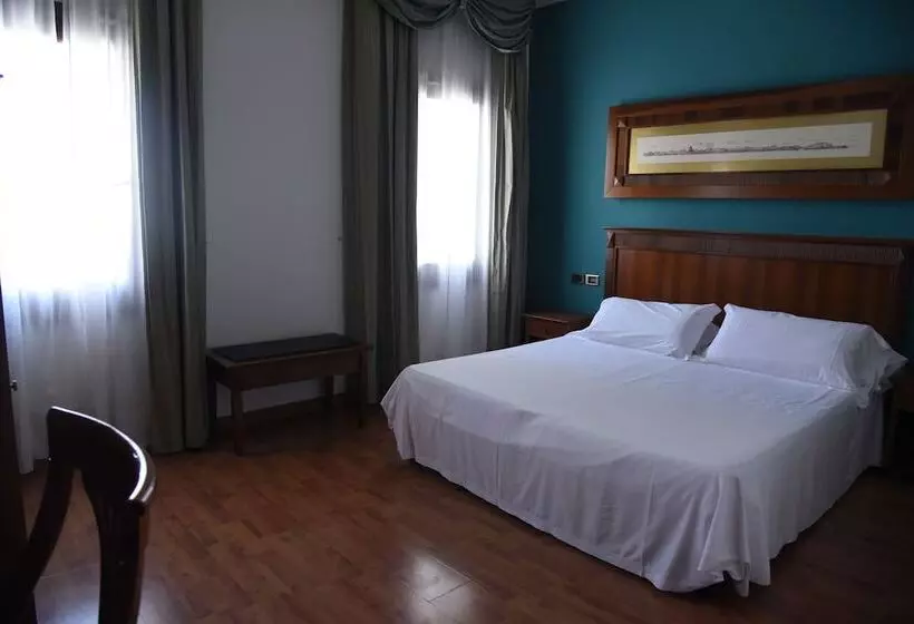 Отель Duca d'Aosta