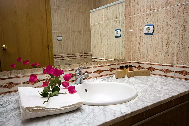 Отель Eliana Park