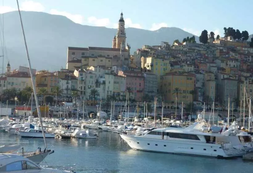 Отель Gabriel Réouverture En 2025