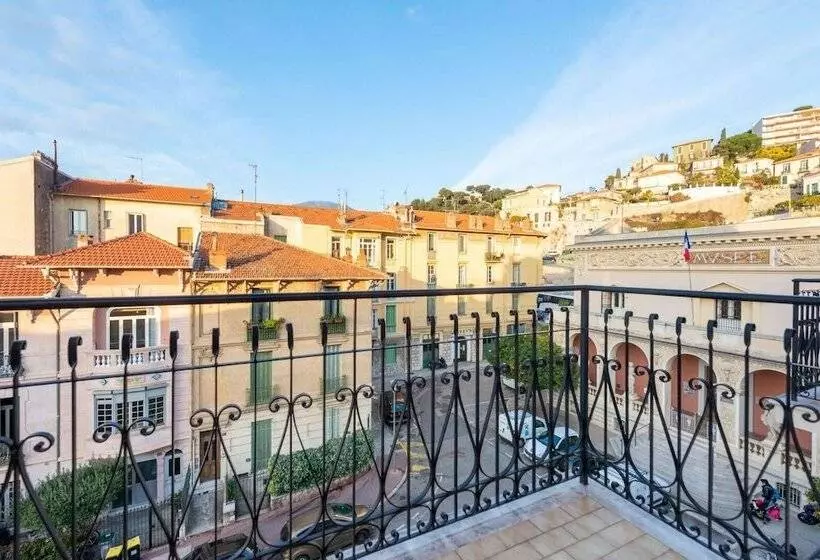 Отель Gabriel Réouverture En 2025