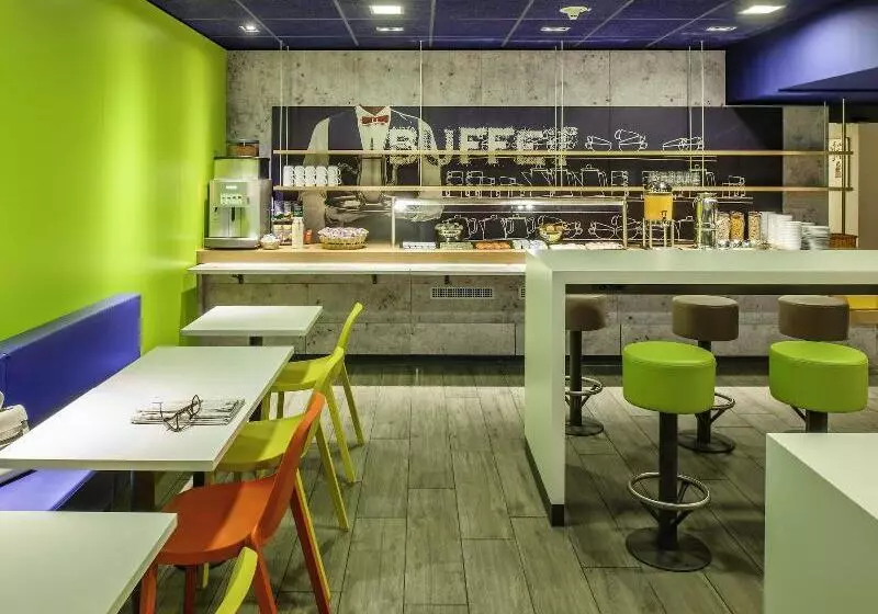 בית מלון כפרי Ibis Budget Marnelavallée Noisylegrand