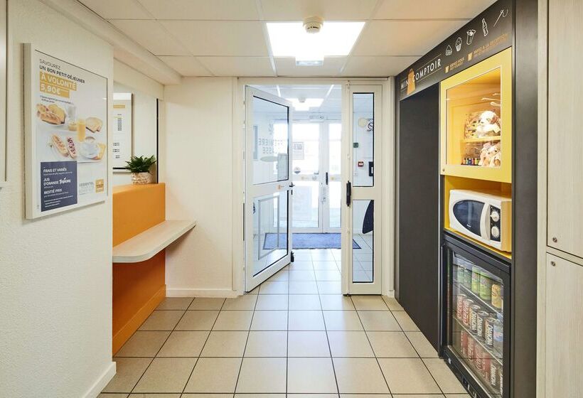 ホテル Kyriad Direct Annemasse Genève