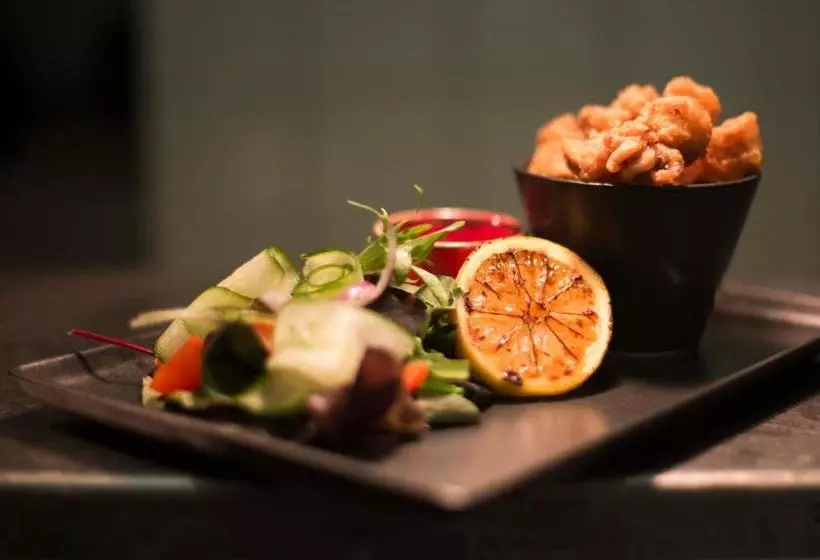 Отель Meadfoot Bay