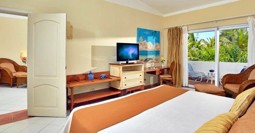 هتل Camino Del Mar