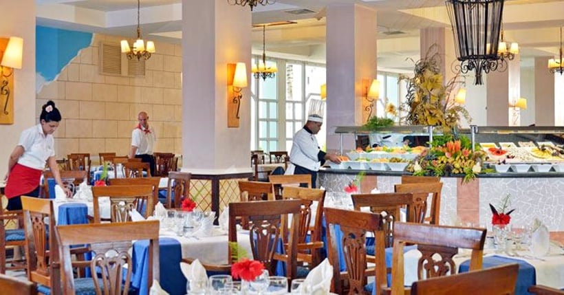 هتل Camino Del Mar