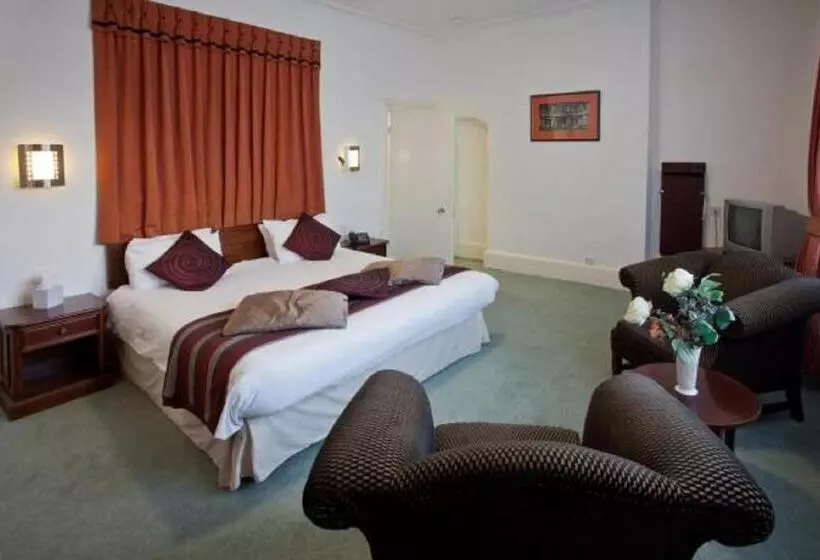 בית מלון כפרי North Stafford