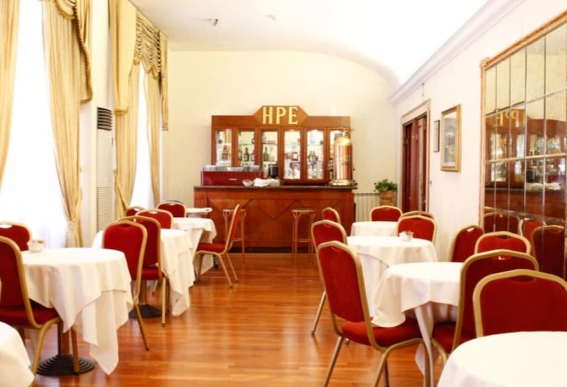 酒店 Pace Helvezia