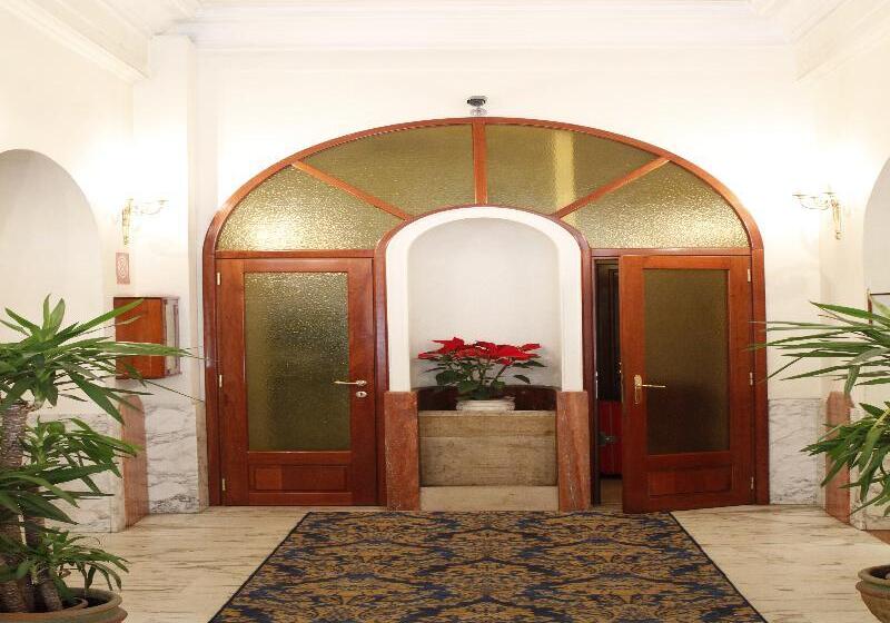 酒店 Pace Helvezia