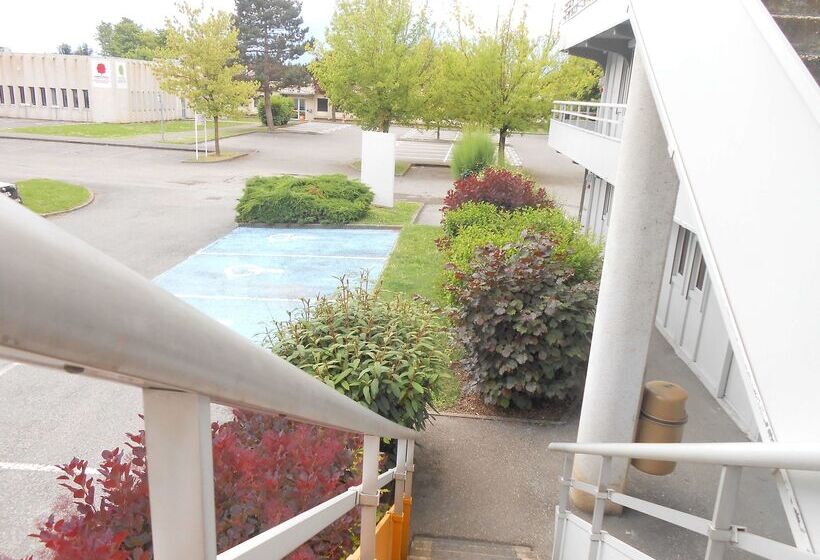 Отель Premiere Classe Grenoble Sud Gieres Universite