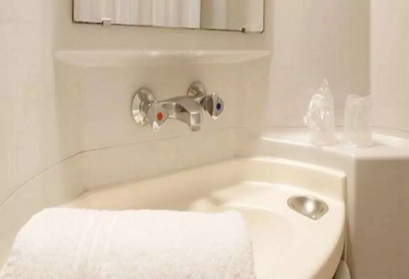 בית מלון כפרי Premiere Classe Valence Sud