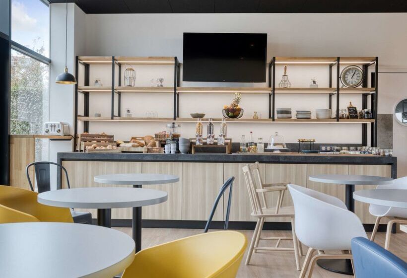 ホテル Campanile Rennes Sud Saint Jacques