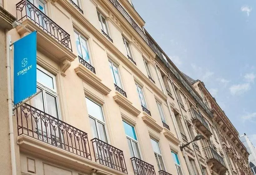 Отель Hôtel Stanley By Happyculture