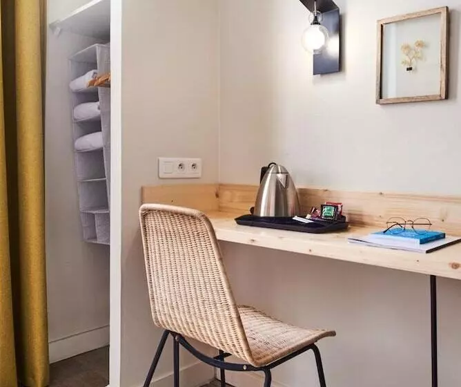 Отель Hôtel Stanley By Happyculture