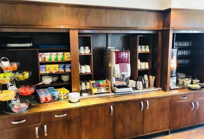 Hotelli Stoneleigh Park Lodge