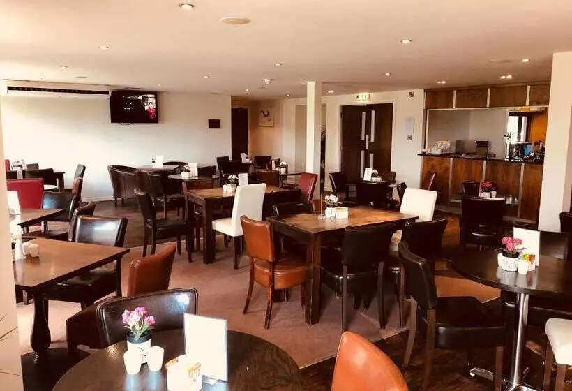 Hotelli Stoneleigh Park Lodge