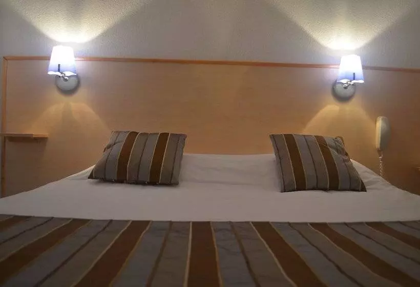 Отель The Originals Access, Hôtel Le Beaulieu