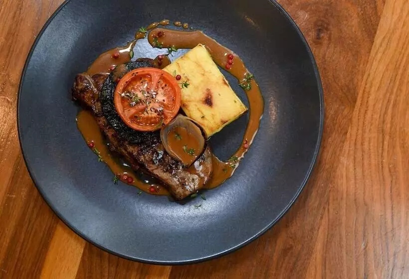 בית מלון כפרי The Spencer