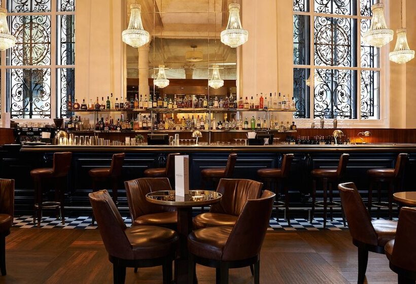 هتل Threadneedles, Autograph Collection