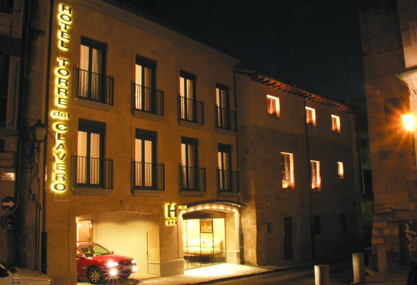فندق Torre del Clavero