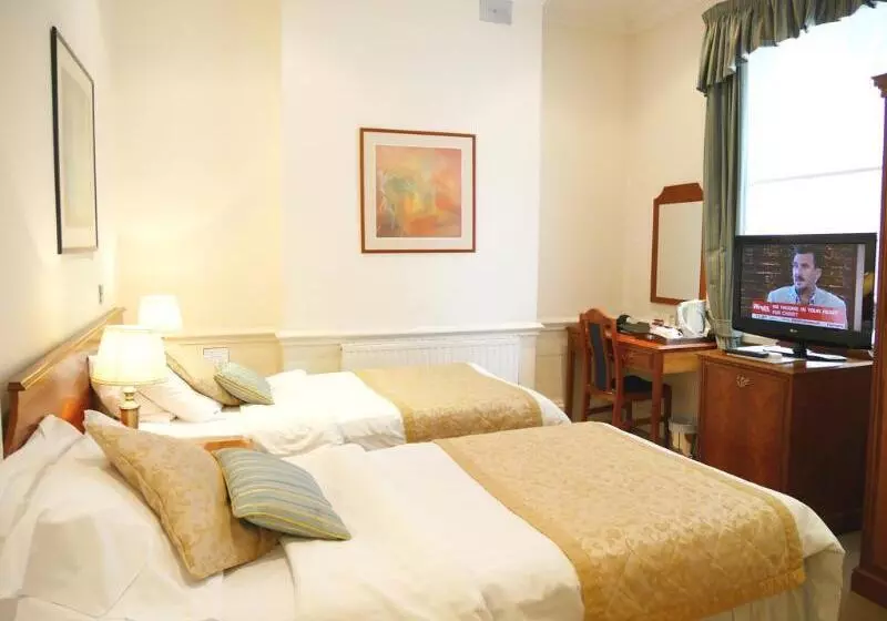 Staunton Hotel   B&b