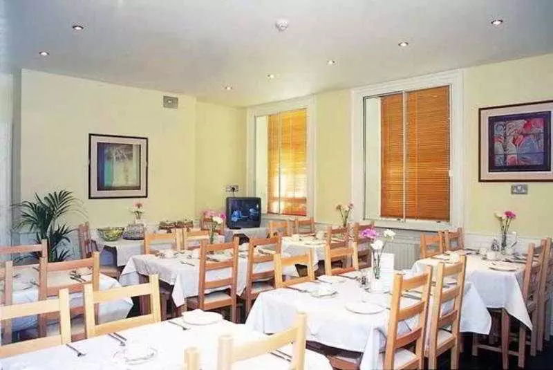 Staunton Hotel   B&b