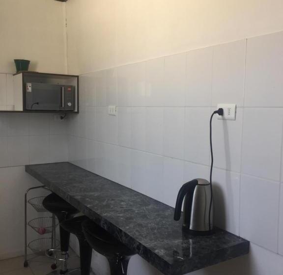 هاستل Hostal Rama & Castle