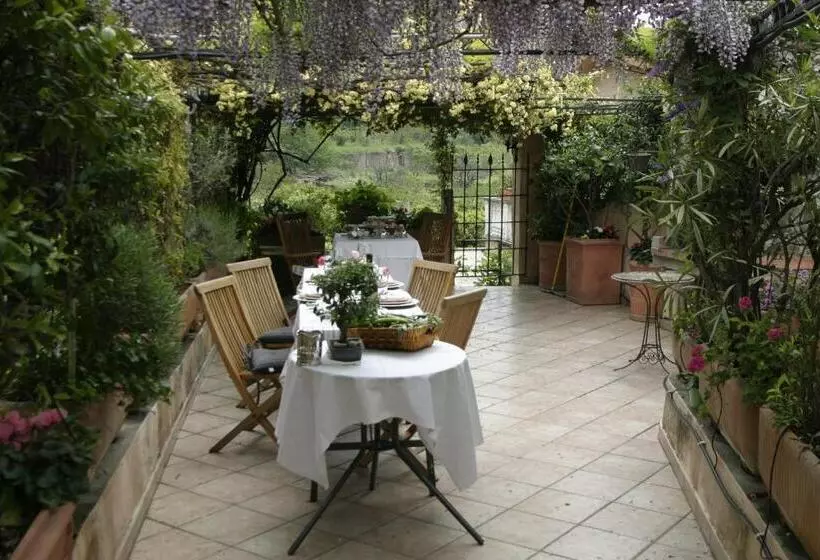 ベッドアンドブレックファースト Casa Nobile