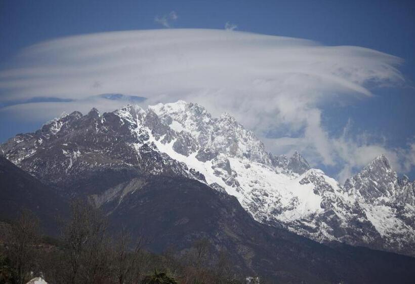 Lijiang Desti Youth Park Hostel
