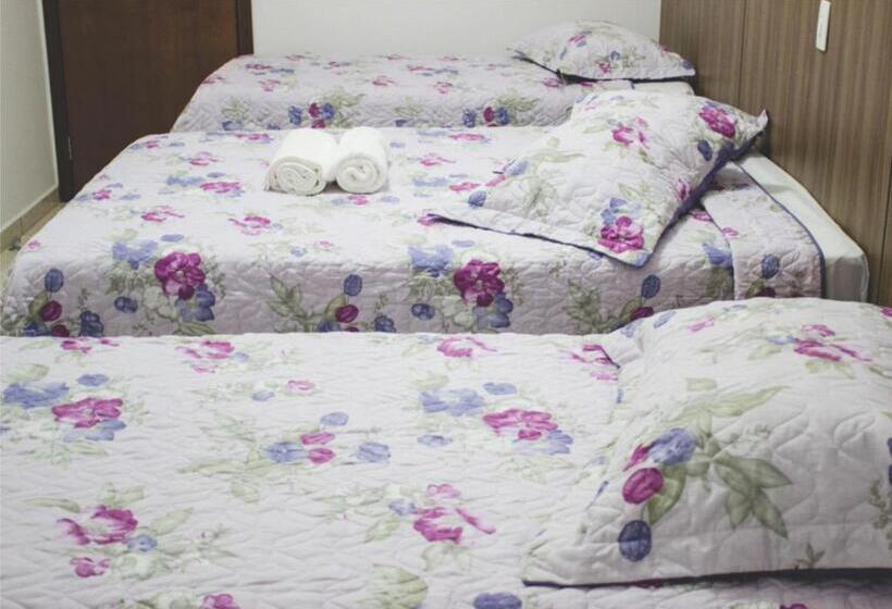 בית מלון כפרי Dorta's