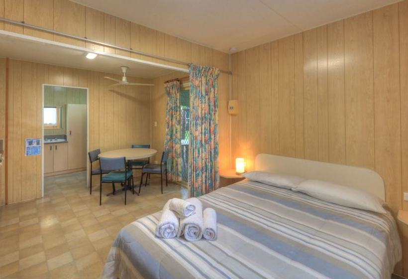 酒店 Flying Fish Point Tourist Park