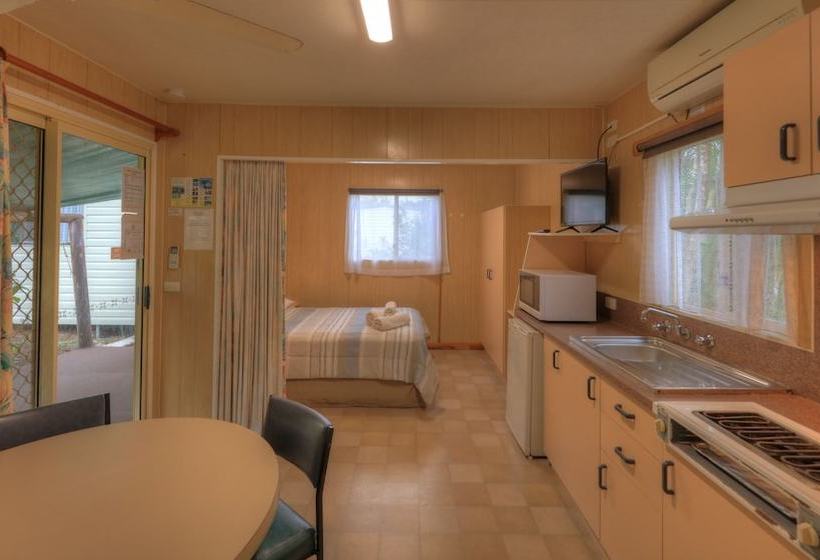 酒店 Flying Fish Point Tourist Park