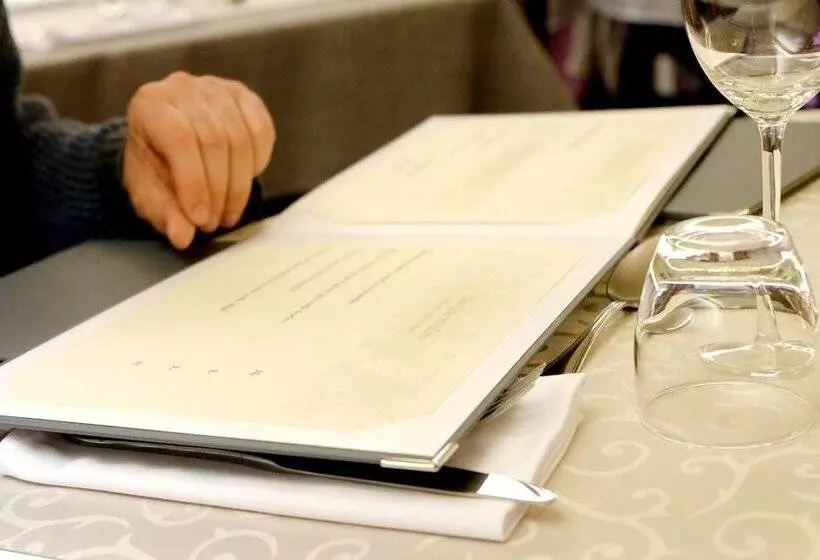 Hotelli Spa Le Relais Des Moines