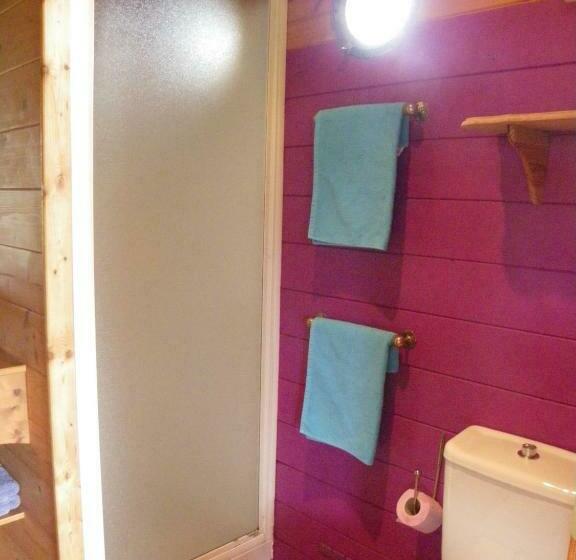 פנסיון Les Roulottes Des Korrigans