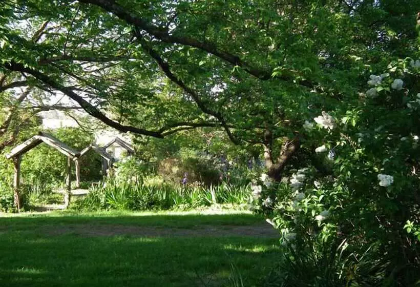 Taradale House Estate