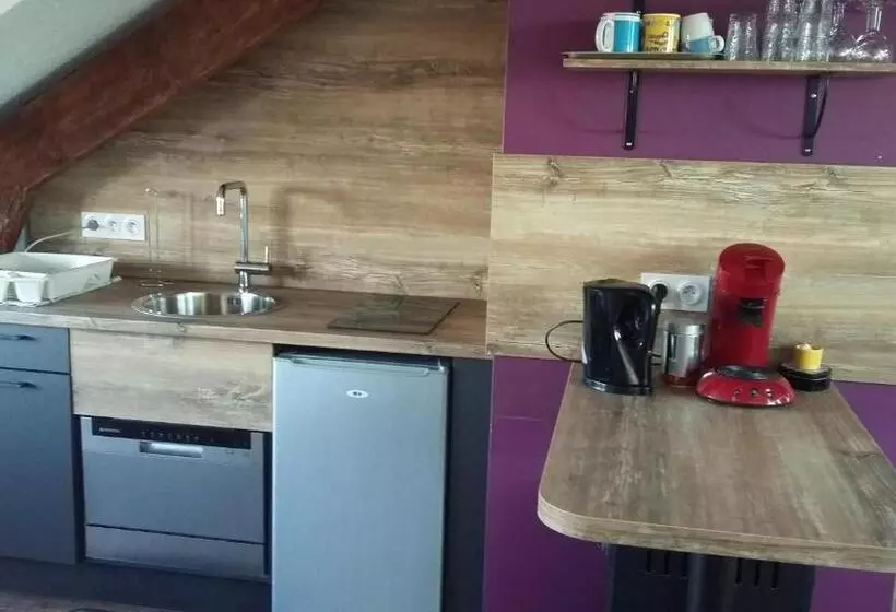 تختخواب و صبحانه Les Chambres De L Ile