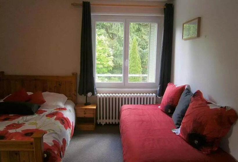 ベッドアンドブレックファースト Les Sources