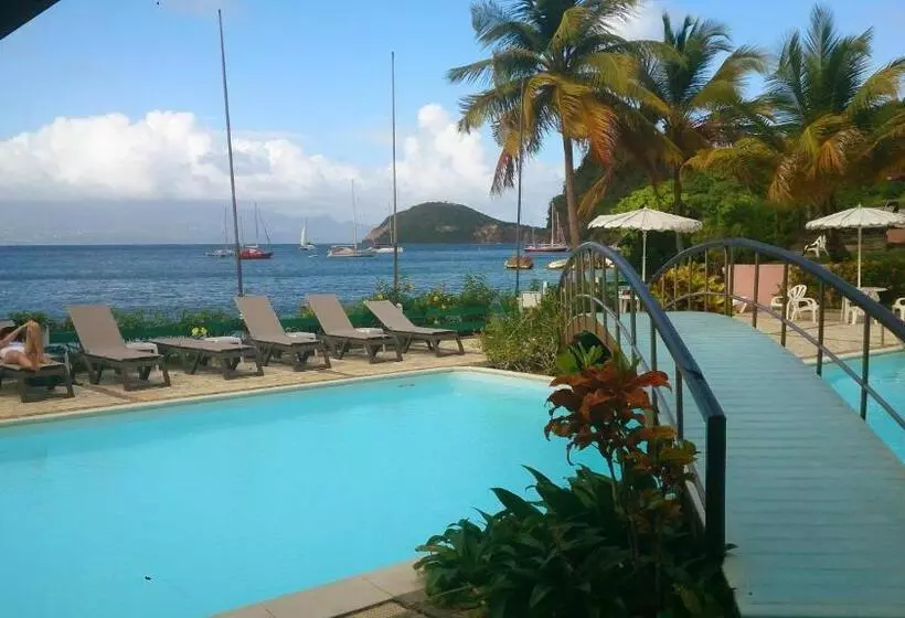 هتل Hôtel Bois Joli